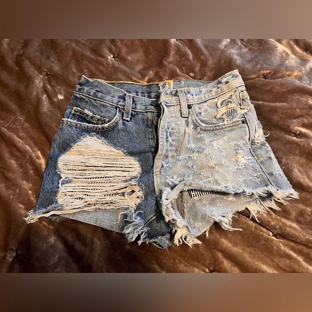 Carmar Shorts 23 / 00 / 000